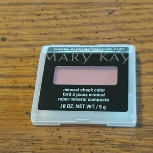 Mary Kay Mineral Cheek Powder